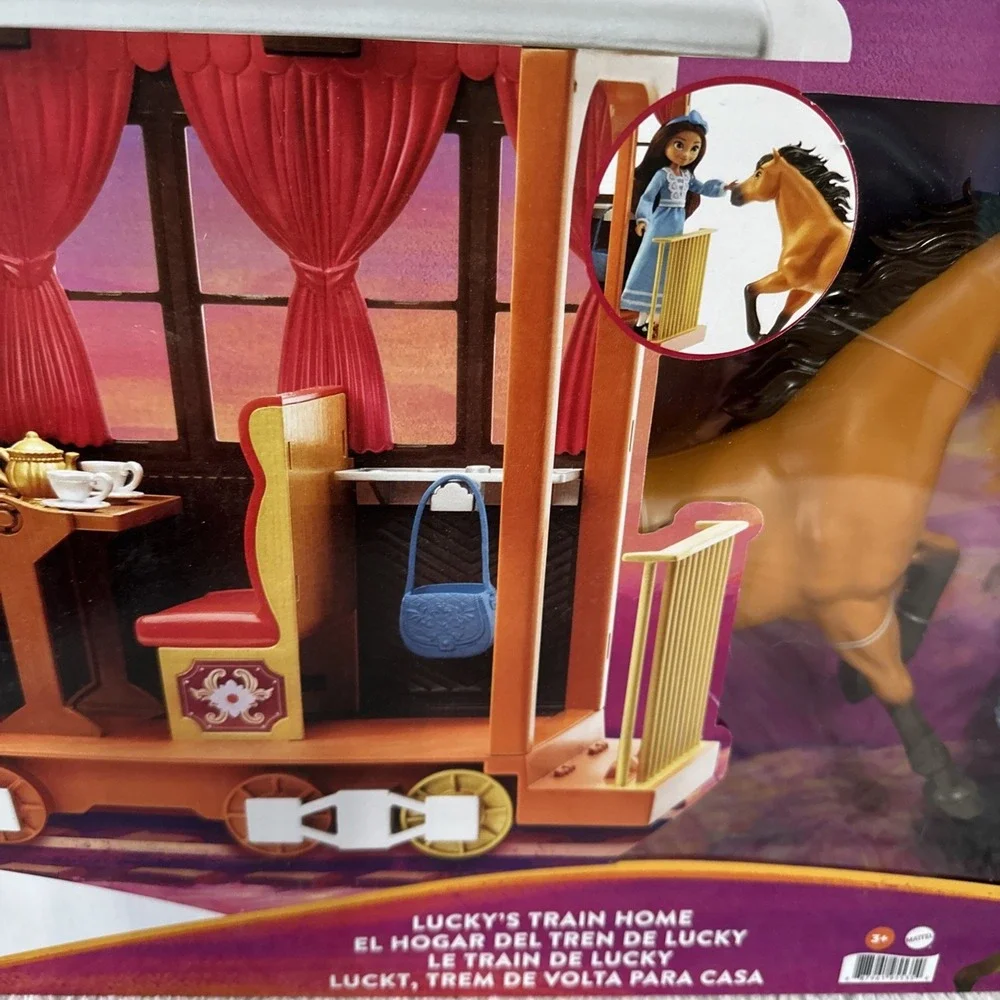 Spirit Untamed Lucky's Train Home Playset with Lucky‎ Doll, Train & Figure Set